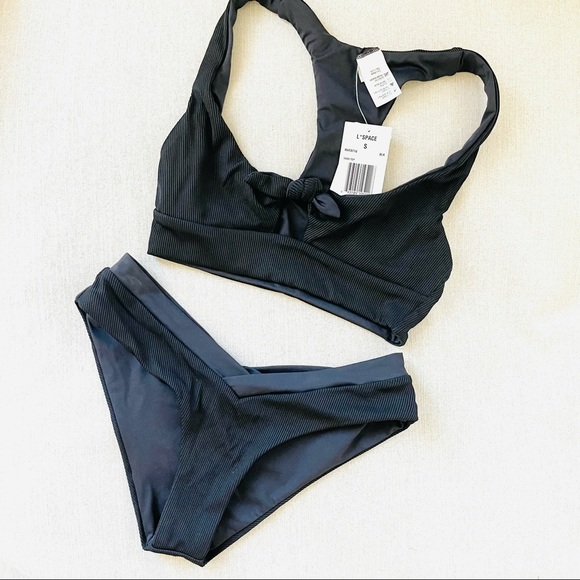 L’Space ribbed Tara Top and Pratt V Bikini bottom - Picture 2 of 16